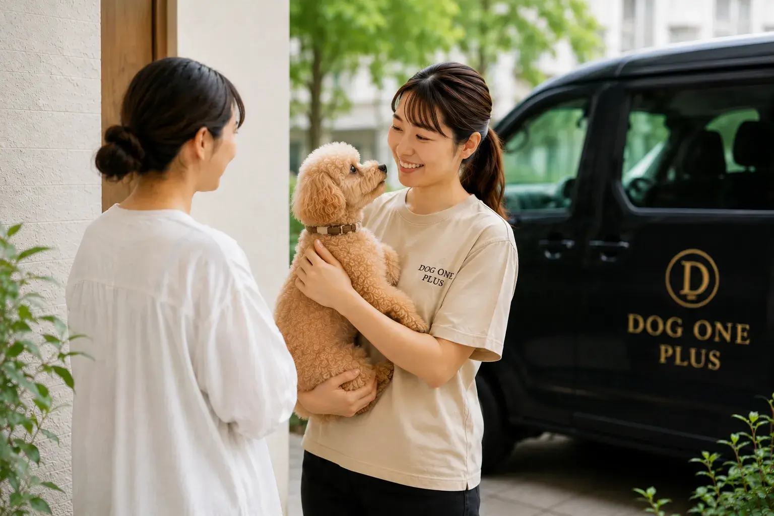 お迎えに伺うスタッフとご愛犬